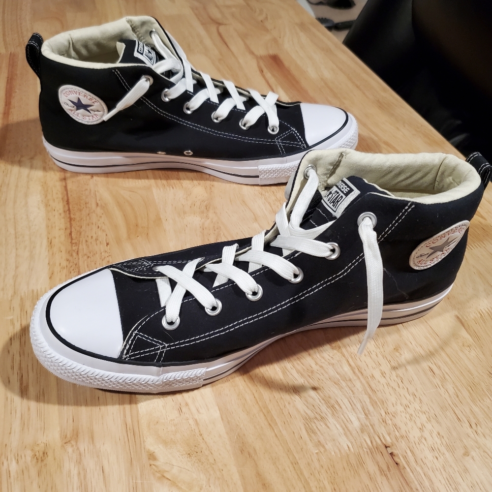 Converse Chuck Taylor All Star Hightops-Mens Size 13.0 US